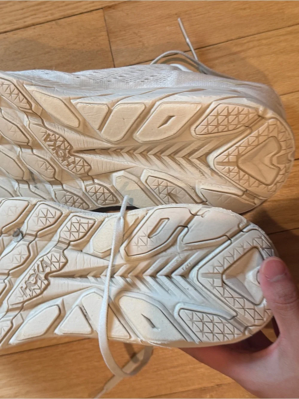 Hoka Men's Cream/White Lightweight Running Sneakers